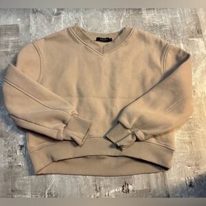 Automet Beige V-Neck Women's Cropped Sweatshirt